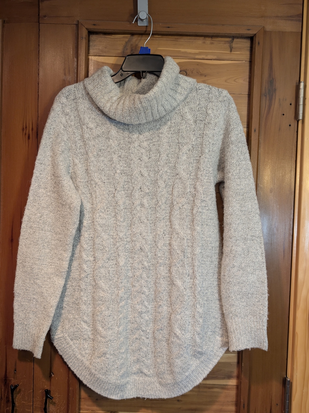 RW&Co. Cozy Cable Knit Sweater